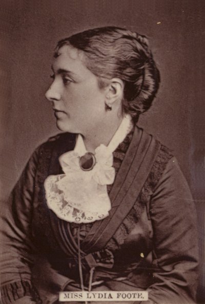 Miss Lydia Foote von English Photographer